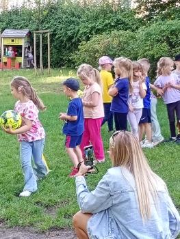 inbound7061889086262004351